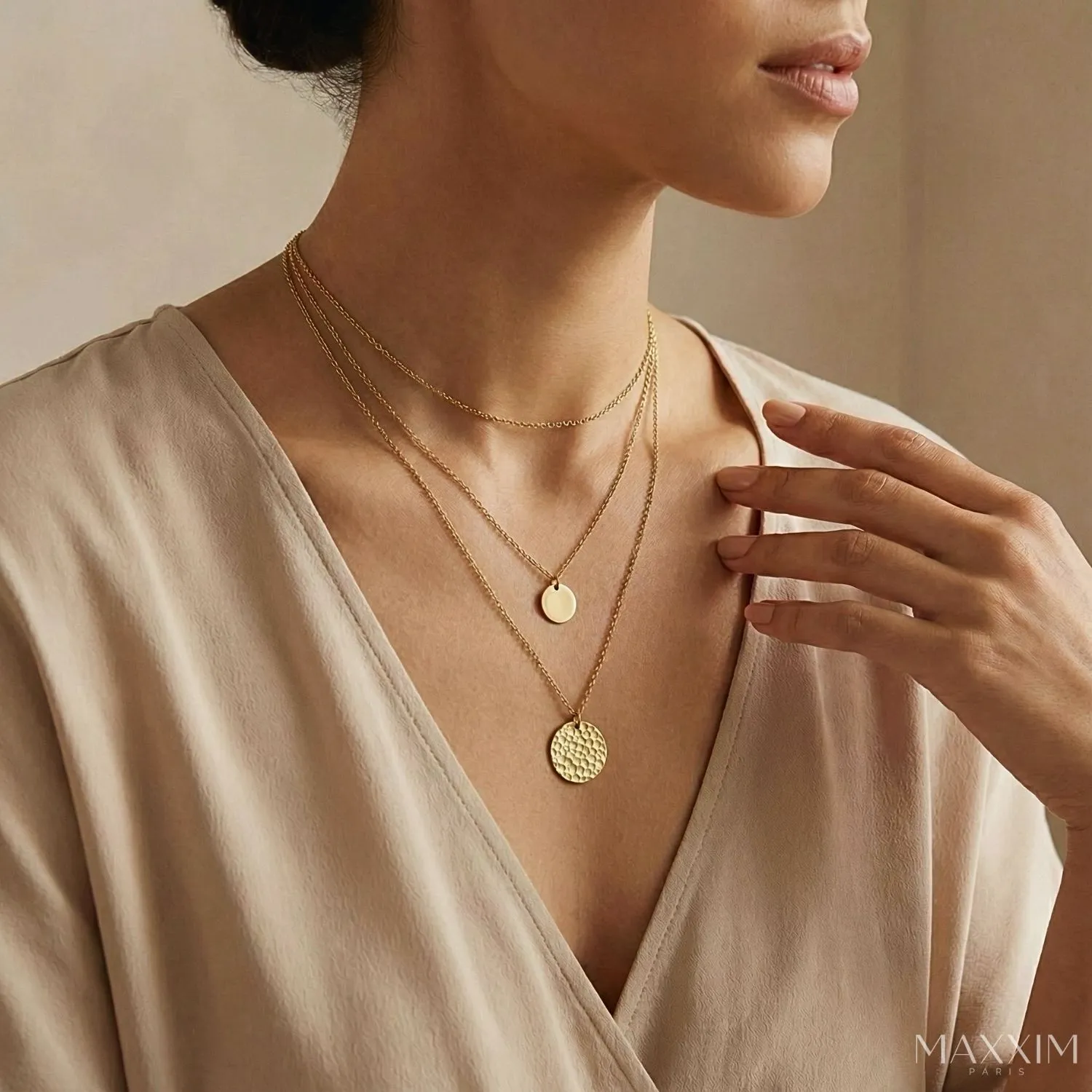 AMORA - Image 3
