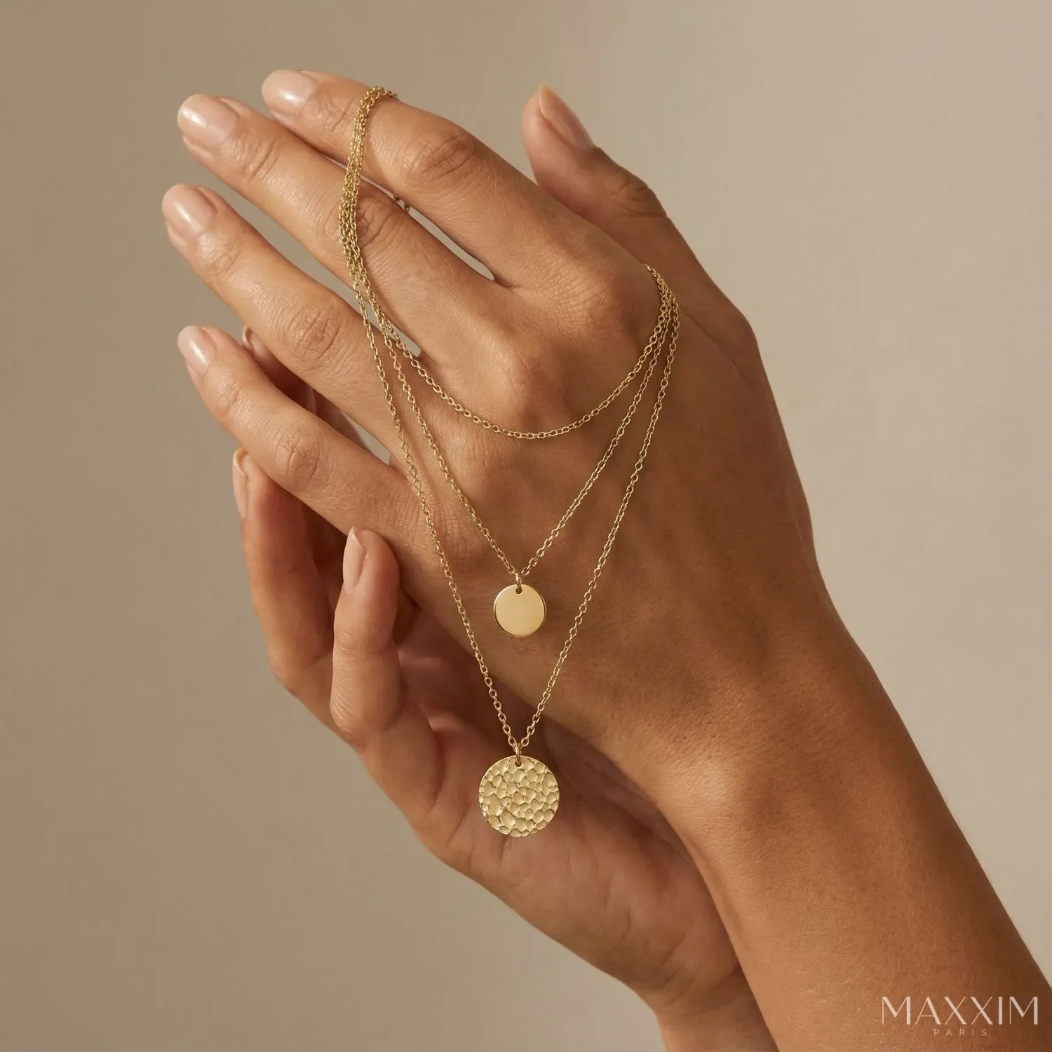 AMORA - Image 5